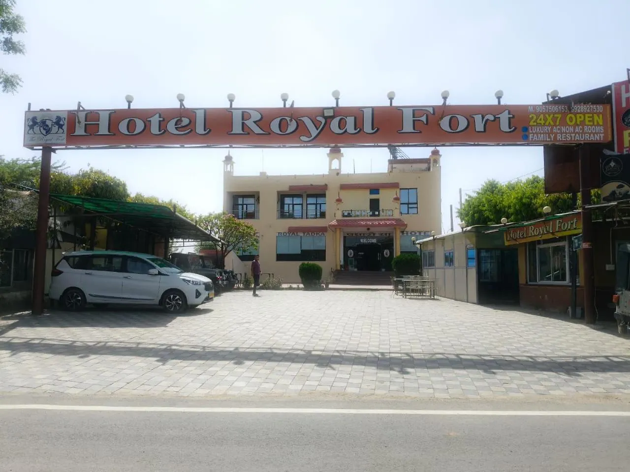 Hotel Royal Fort Gurgaon